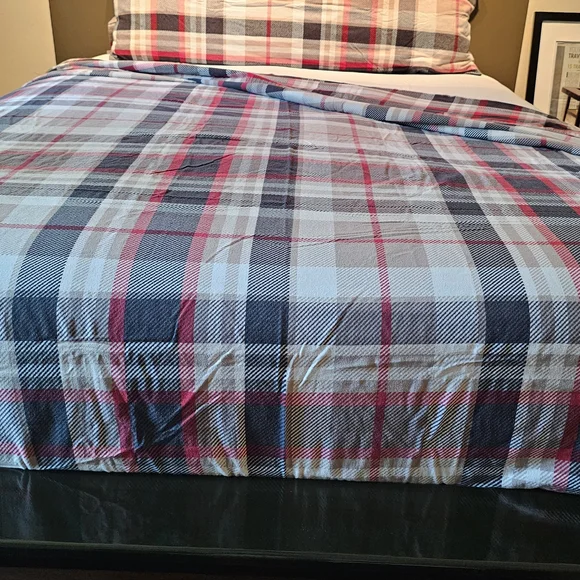 THE SEASONS COLLECTION FLANNEL FLAT SHEET PILLOW CASES QUEEN SIZE PLUS EXTRA - Picture 2 of 7